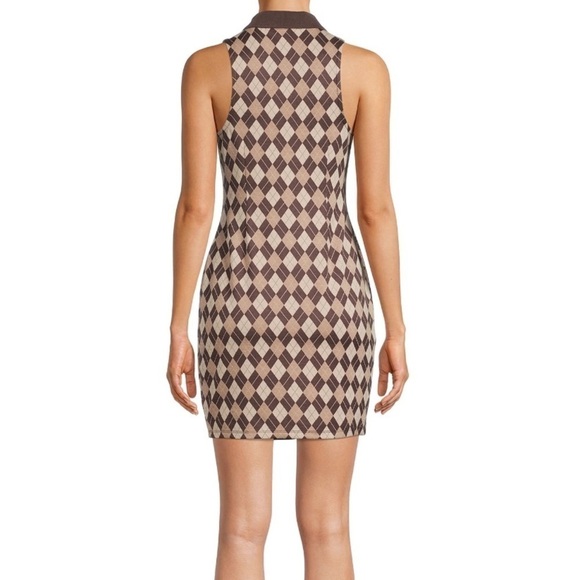 Madden NYC Junior's Sleeveless V-Neck Polo Dress - Size L - Picture 2 of 10